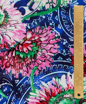Ungaro - Flower with Paisley Background Silk Crepe Satin image number 4