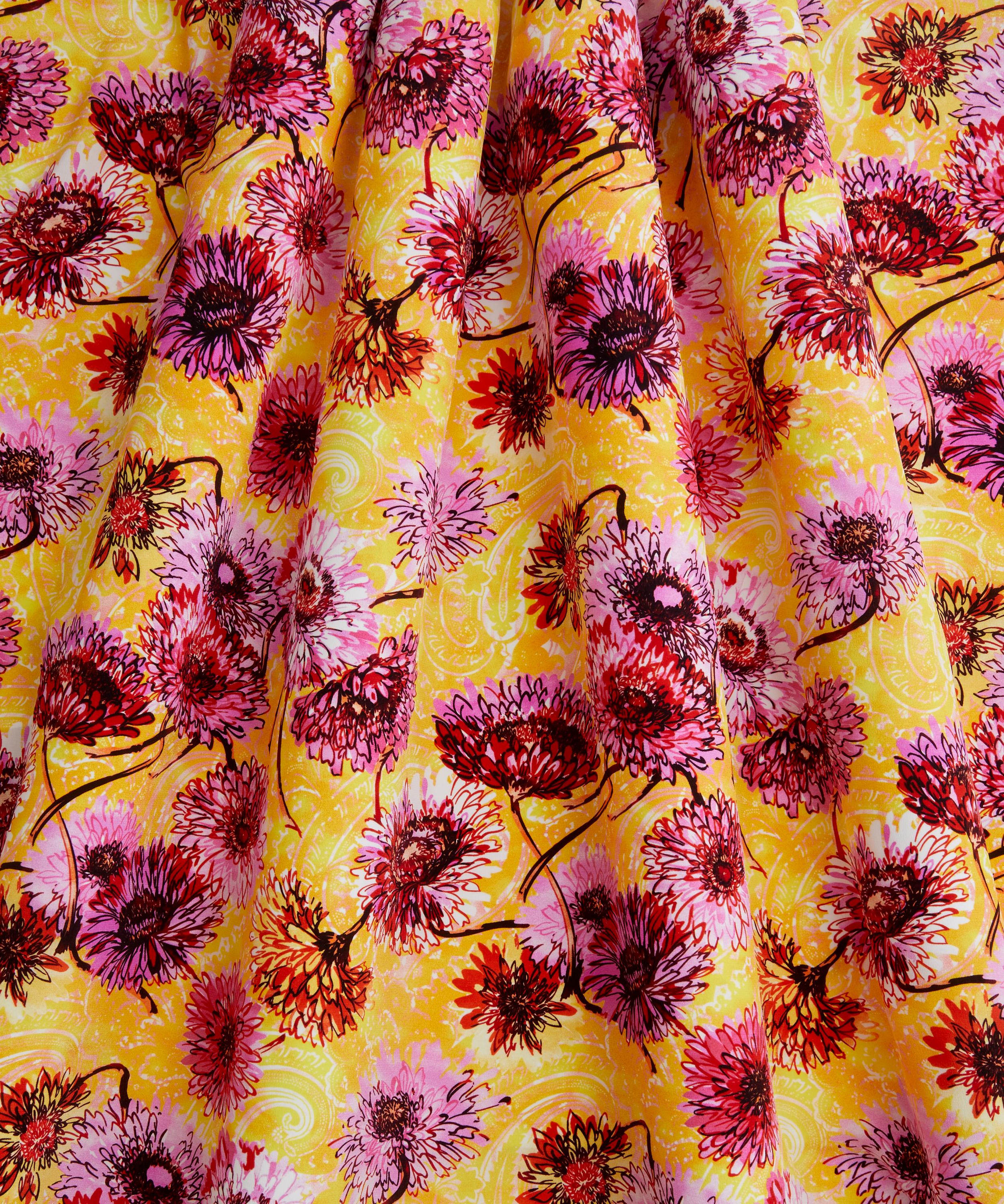Ungaro - Flower with Paisley Background Silk Crepe Satin image number 2