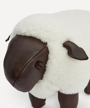 Omersa - Small White Sheep image number 3