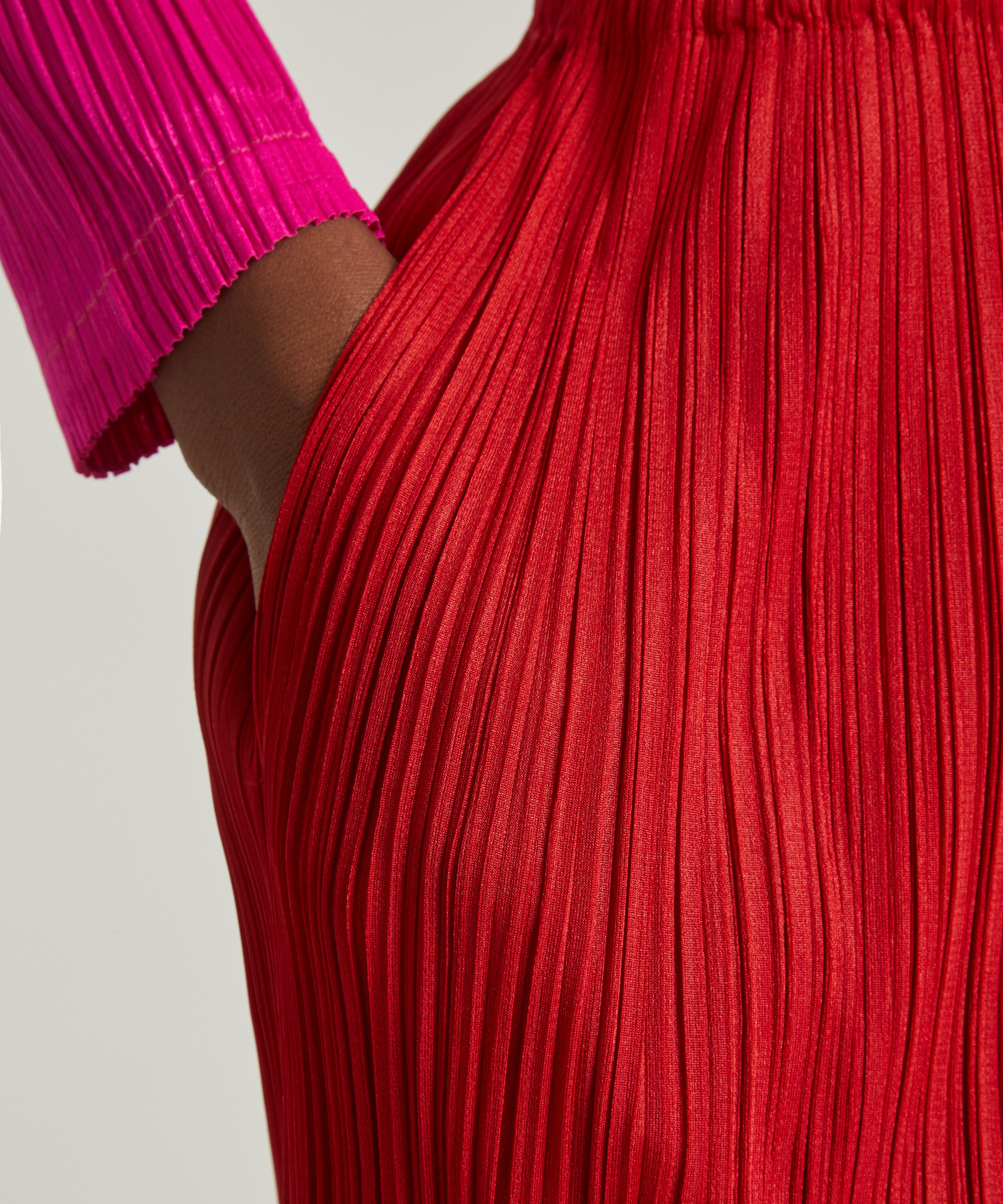 Pleats Please Issey Miyake NEW COLOURFUL BASICS Red Pleated