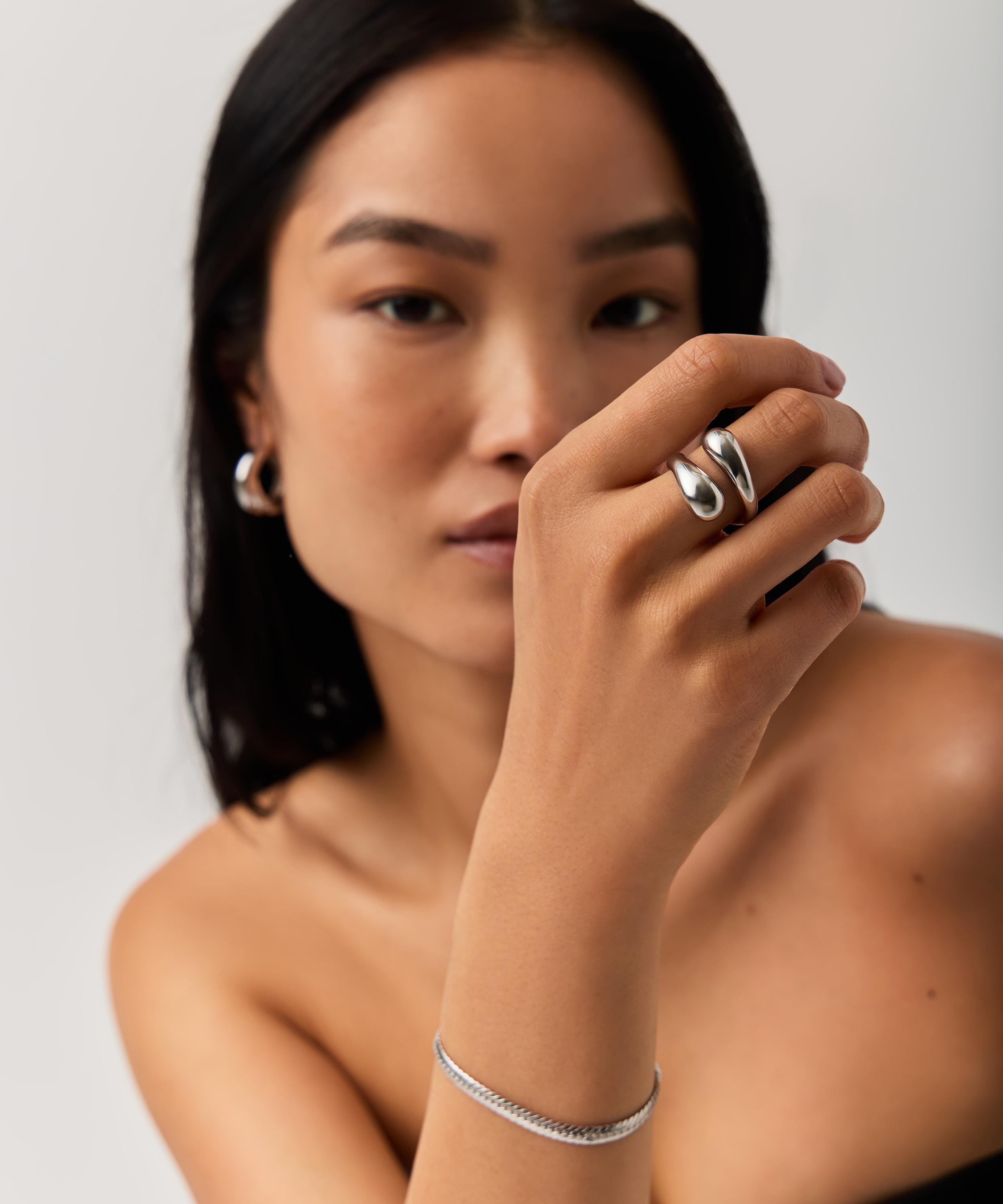 Missoma - X Savi Sterling Silver Sculptural Crossover Ring image number 1