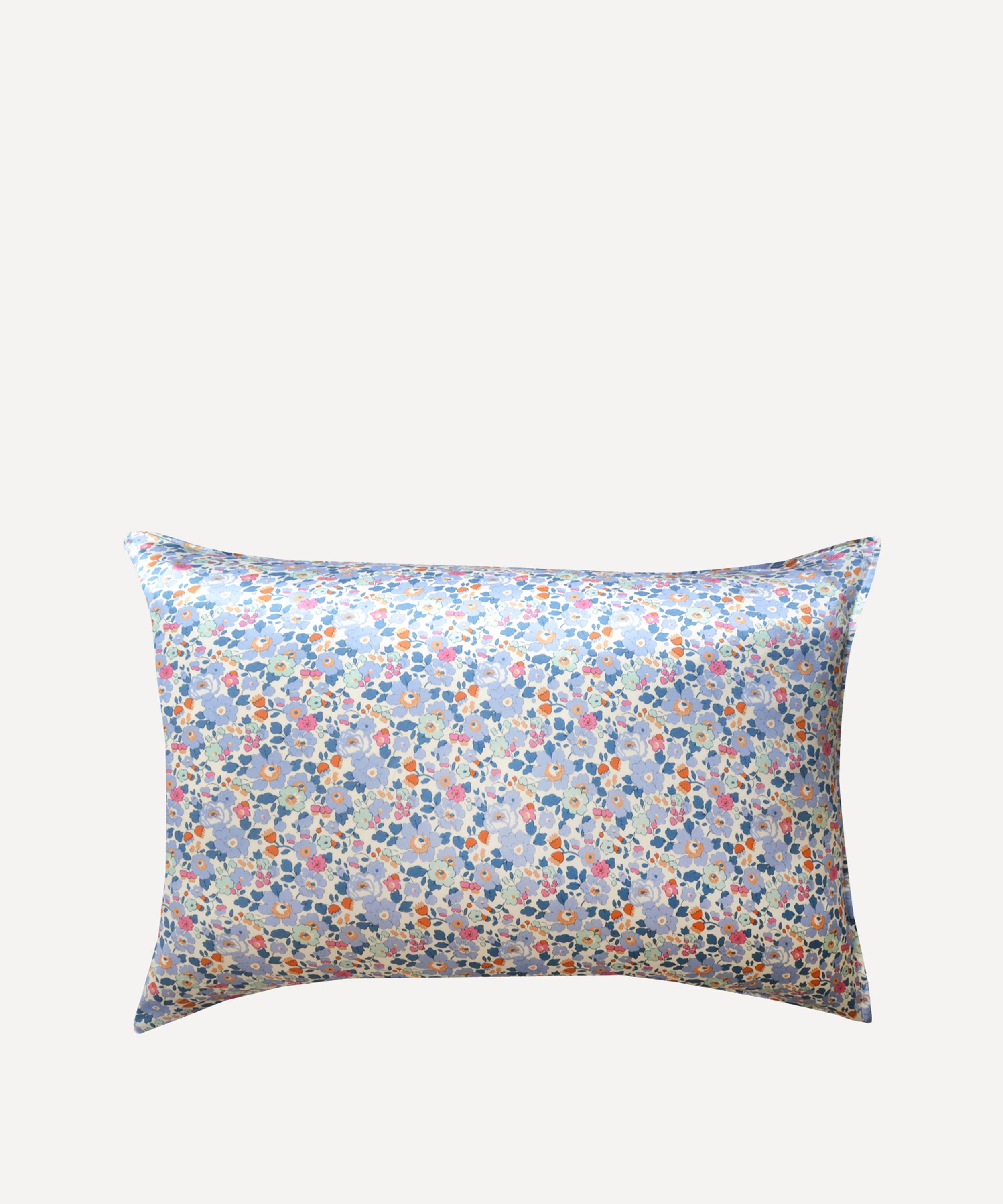 Coco & Wolf - Betsy Lavender Silk Pillowcase image number 2