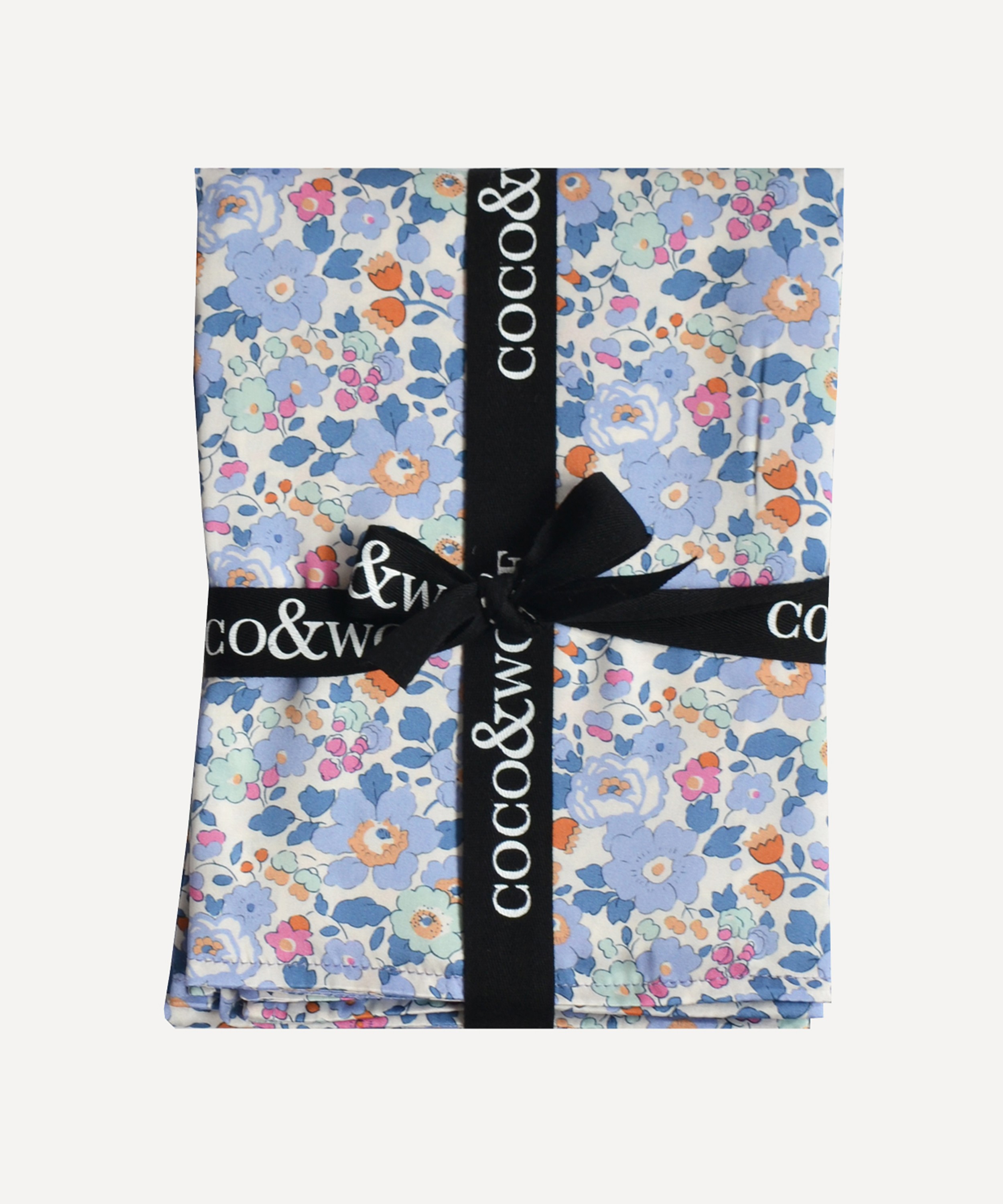 Coco & Wolf - Betsy Lavender Silk Pillowcases Set of Two image number 4