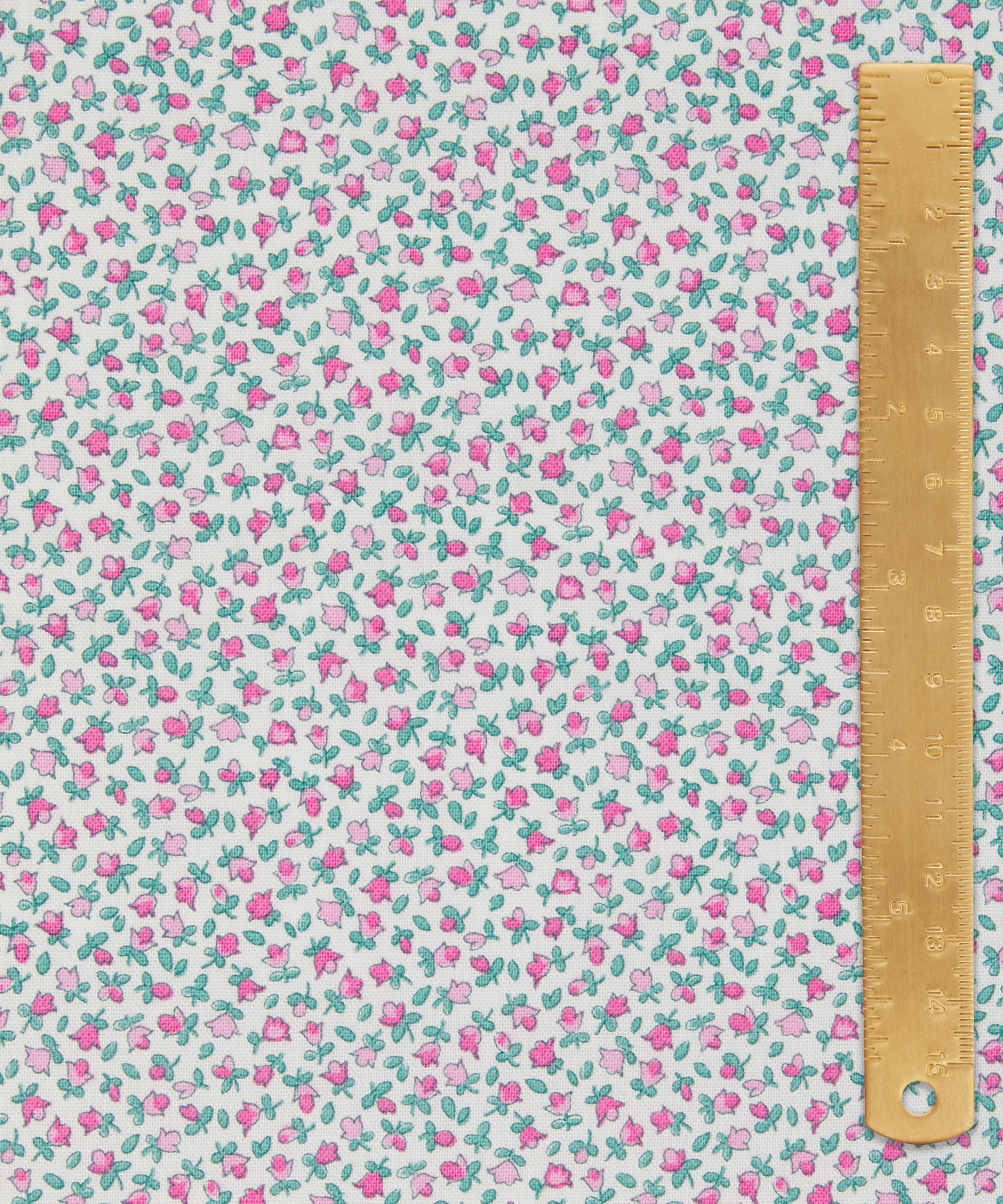 Liberty Fabrics - Little Buds Lasenby Quilting Cotton image number 4