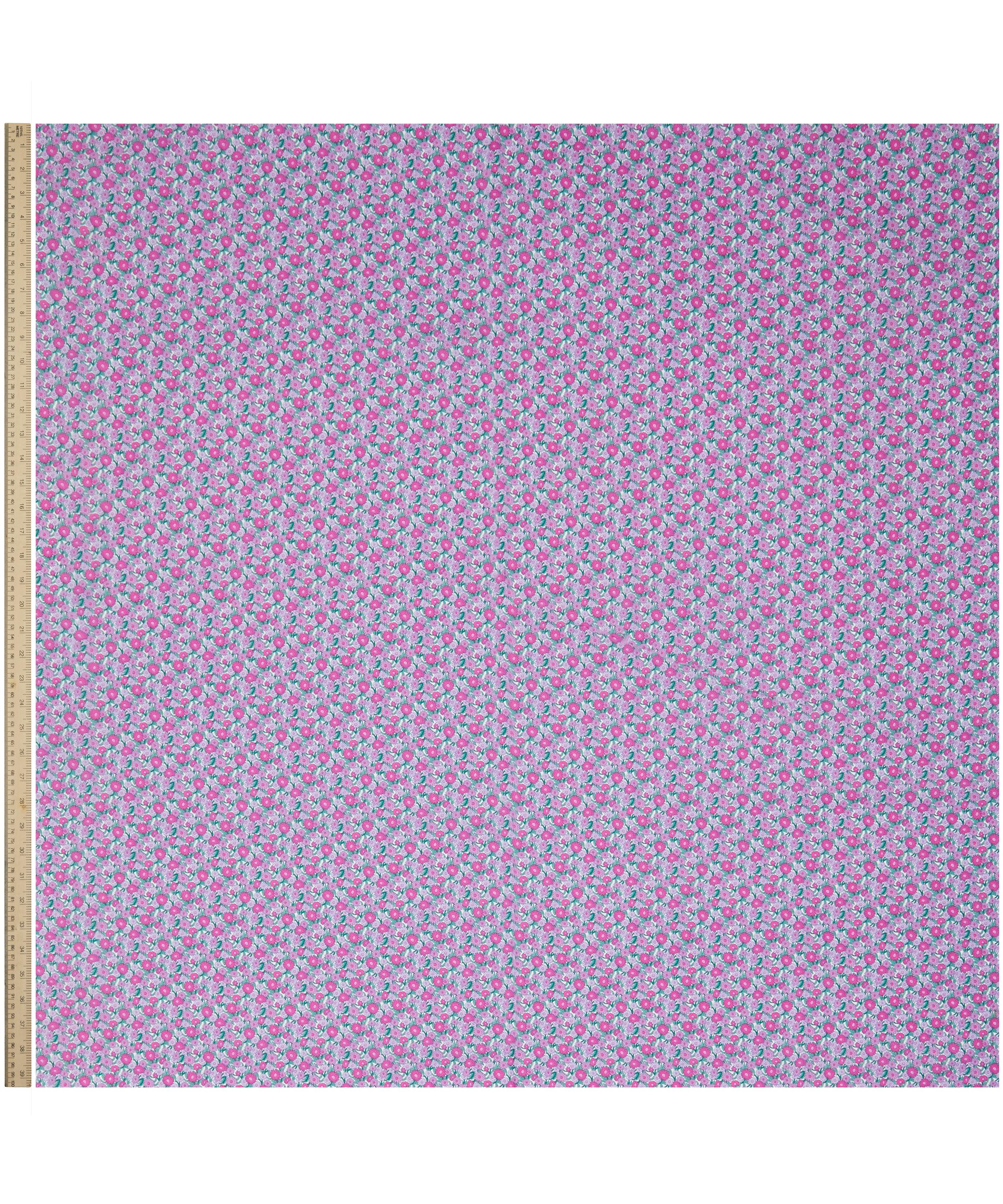 Liberty Fabrics - Marguerite Meadow Lasenby Quilting Cotton image number 1