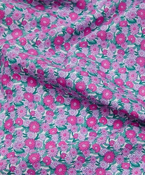 Liberty Fabrics - Marguerite Meadow Lasenby Quilting Cotton image number 2