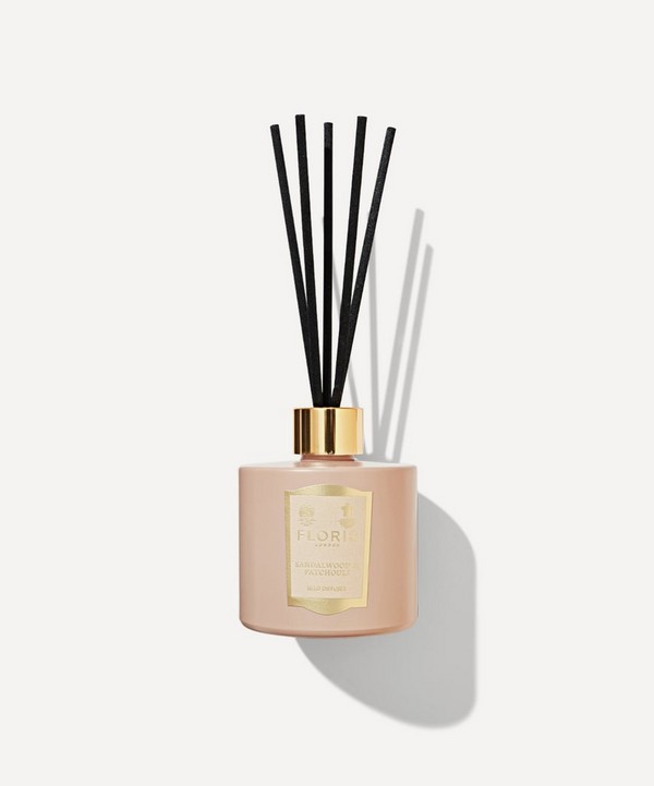 Floris London - Sandalwood and Patchouli Reed Diffuser 200ml image number null