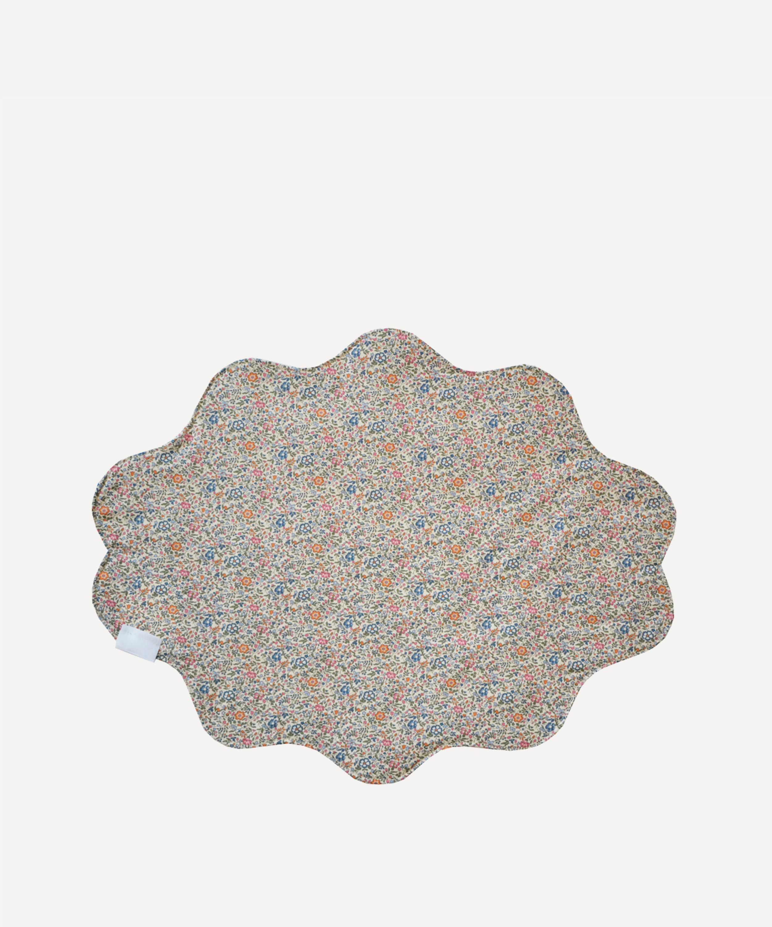 Coco & Wolf - Linen Garden & Katie and Millie Wavy Edge Placemat image number 3