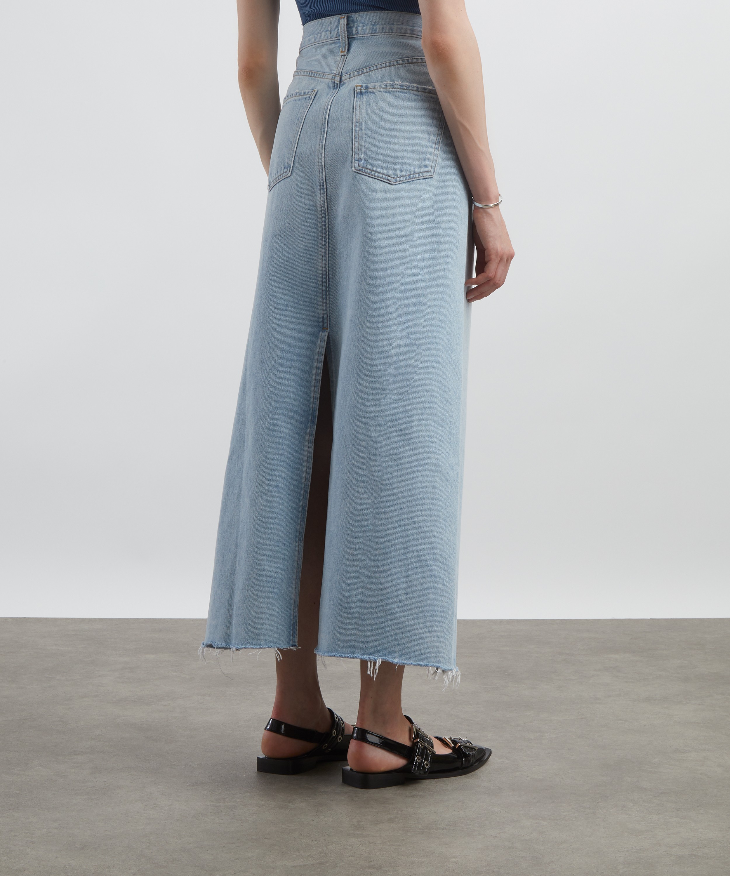 AGOLDE - Hilla Denim Maxi-Skirt in Practice image number 3