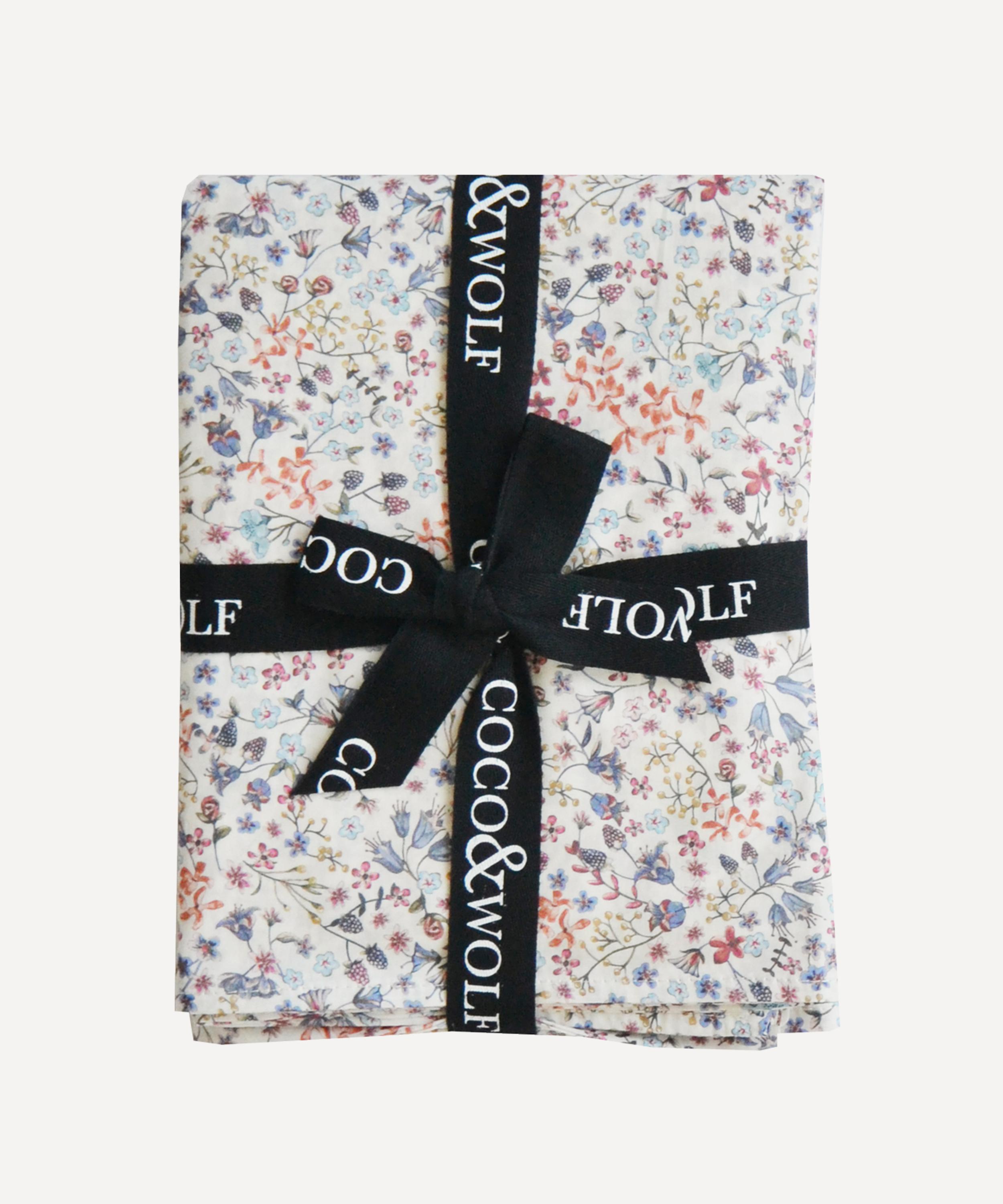 Coco & Wolf - Donna Leigh Snow Cotton Pillowcases Set of Two image number 3