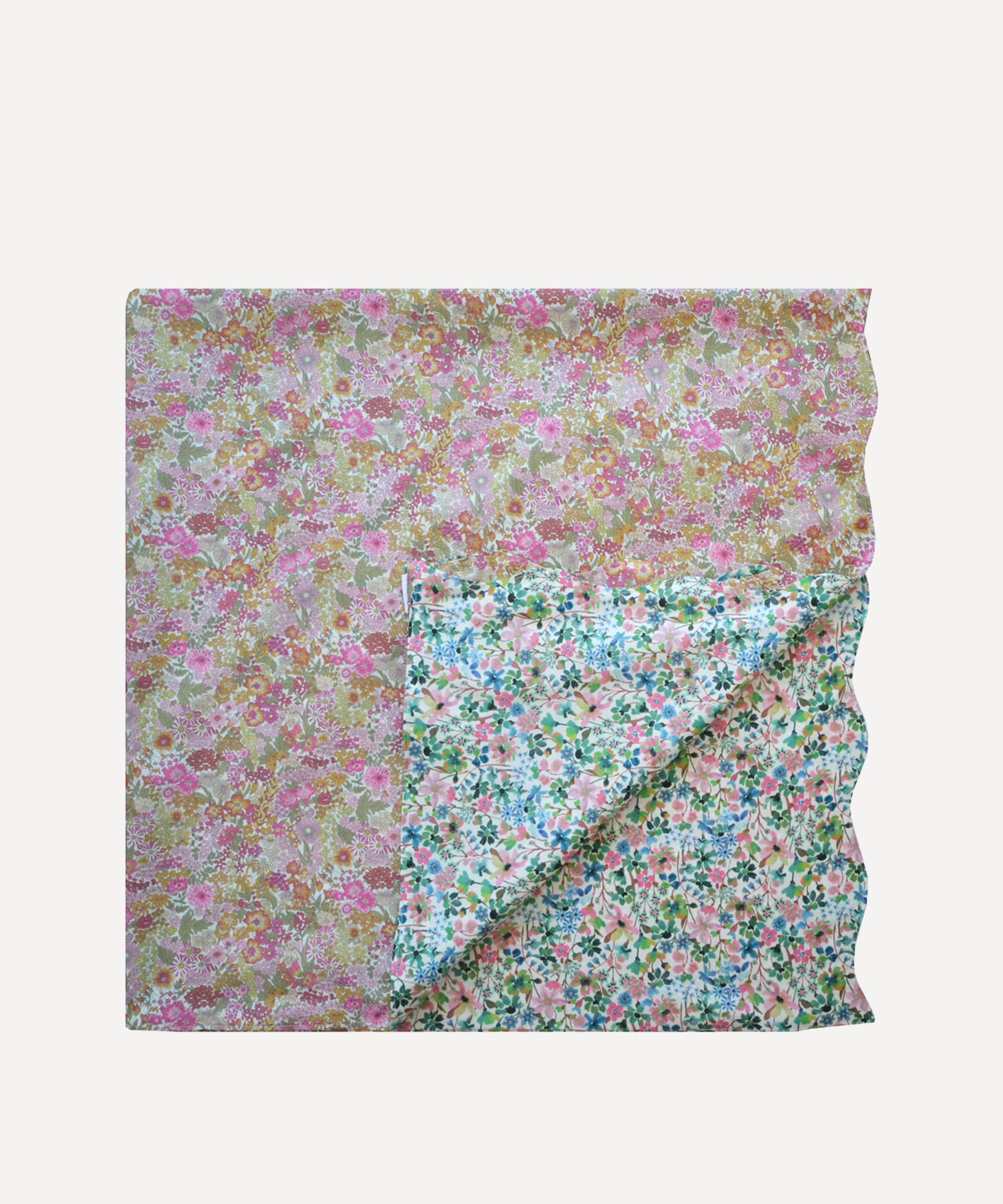 Coco & Wolf - Margaret Annie and Dreams of Summer Large Wavy Tablecloth image number 0