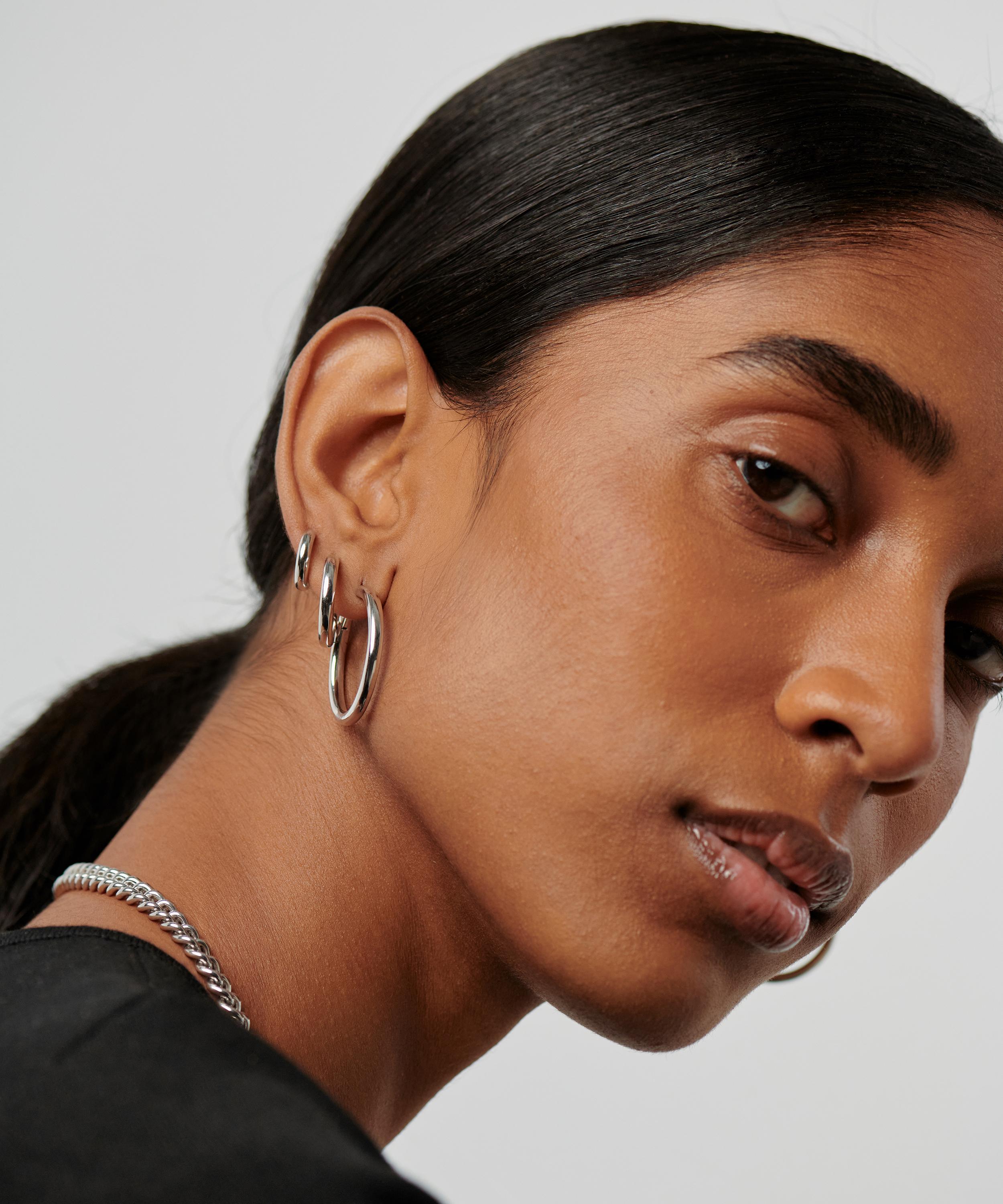 Missoma - Silver-Plated Classic Tunnel Small Hoop Earrings image number 1