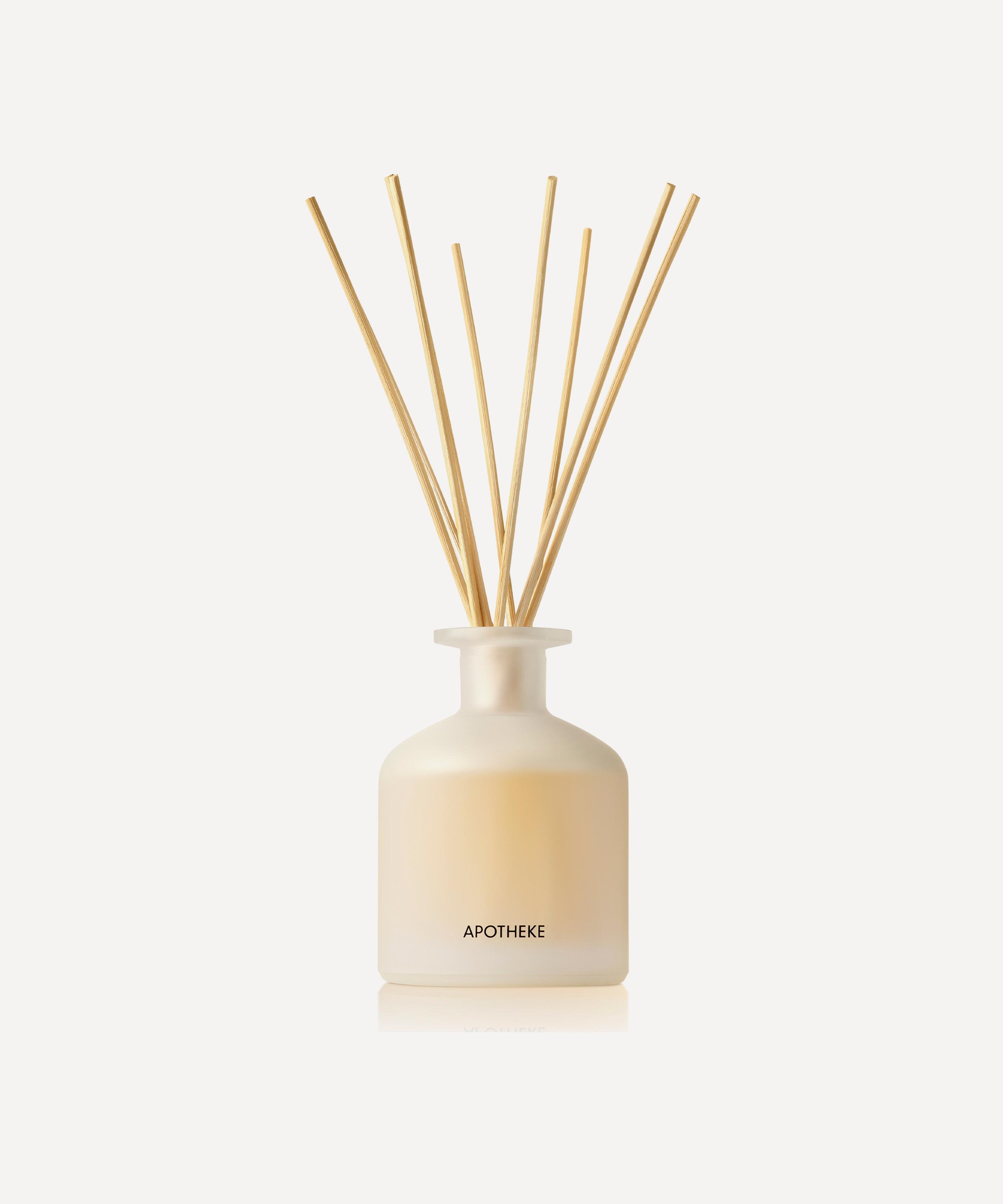 Apotheke - White Vetiver Reed Diffuser 190ml image number 1