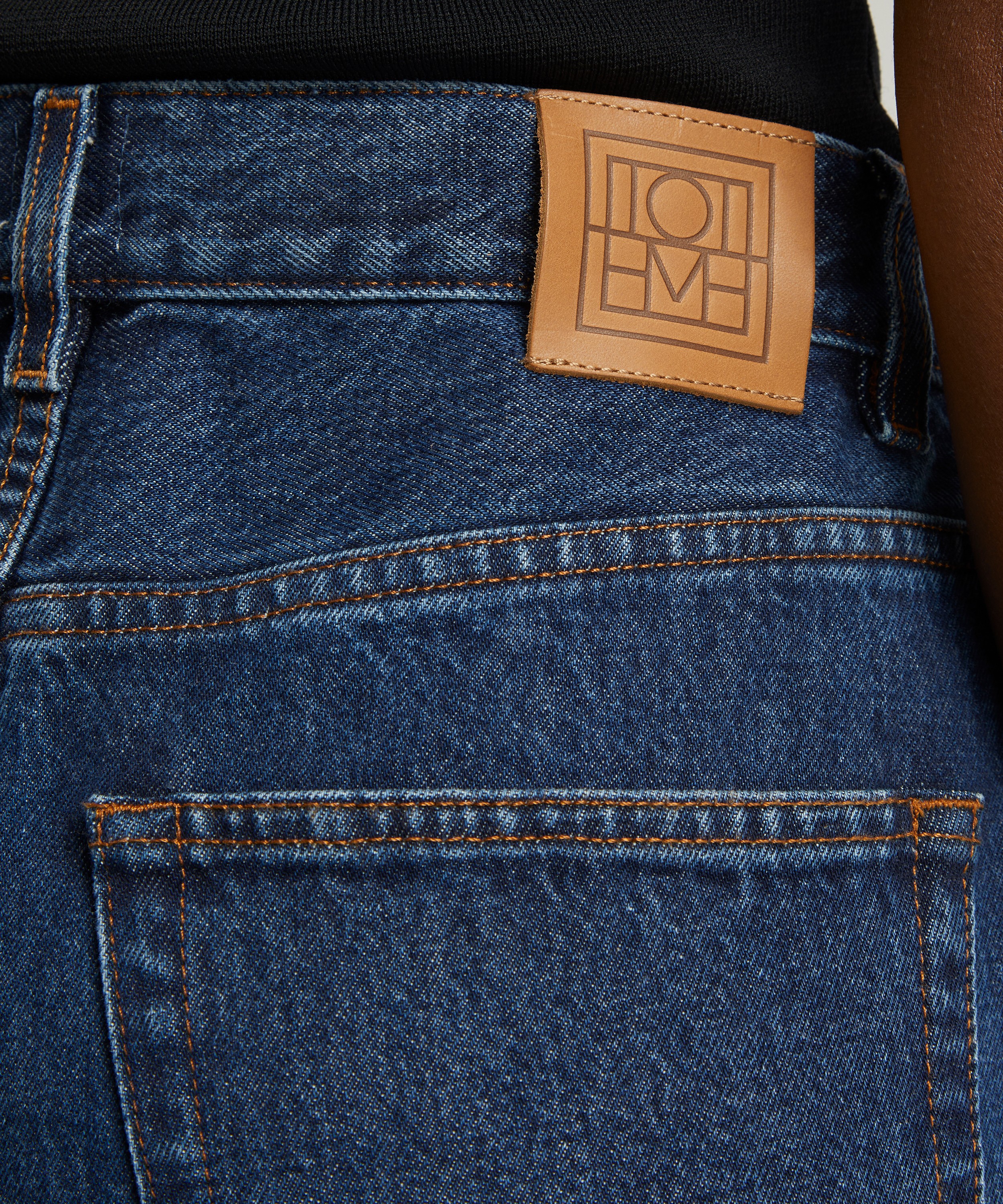 Totême - Wide Tapered Leg Denim Jeans image number 4