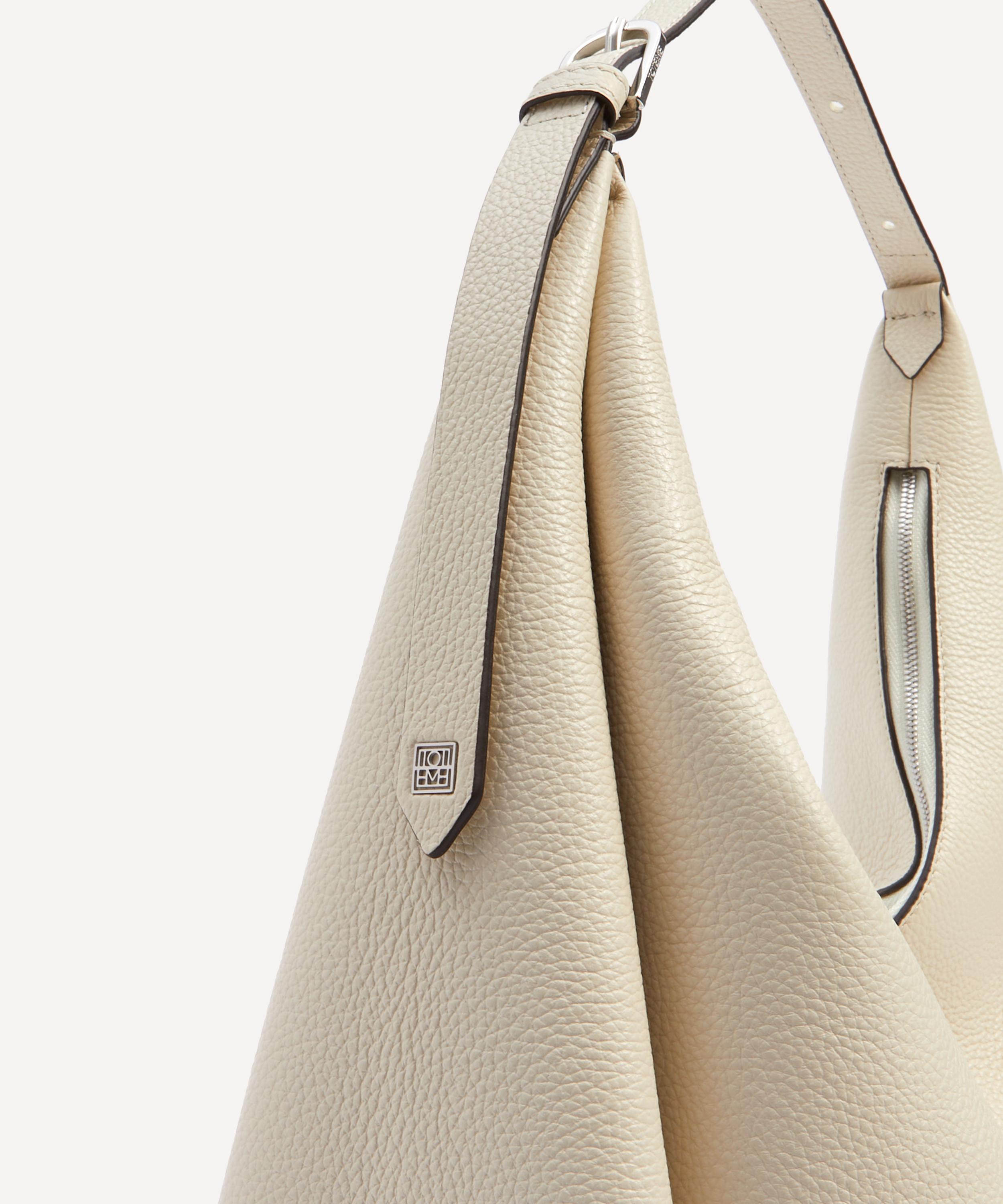 Toteme - Belt Hobo Milk Grain Leather Shoulder Bag image number 4