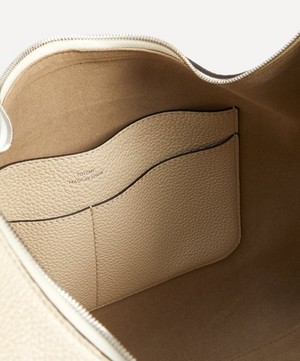 Toteme - Belt Hobo Milk Grain Leather Shoulder Bag image number 5