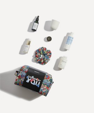 Liberty - Chosen By You Beauty Kit image number 0