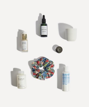 Liberty - Chosen By You Beauty Kit image number 1