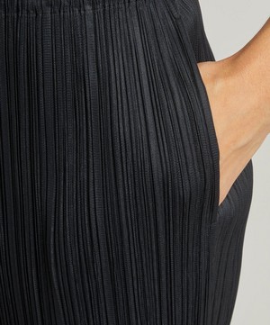Pleats Please Issey Miyake - THICKER Pleated Trousers image number 4