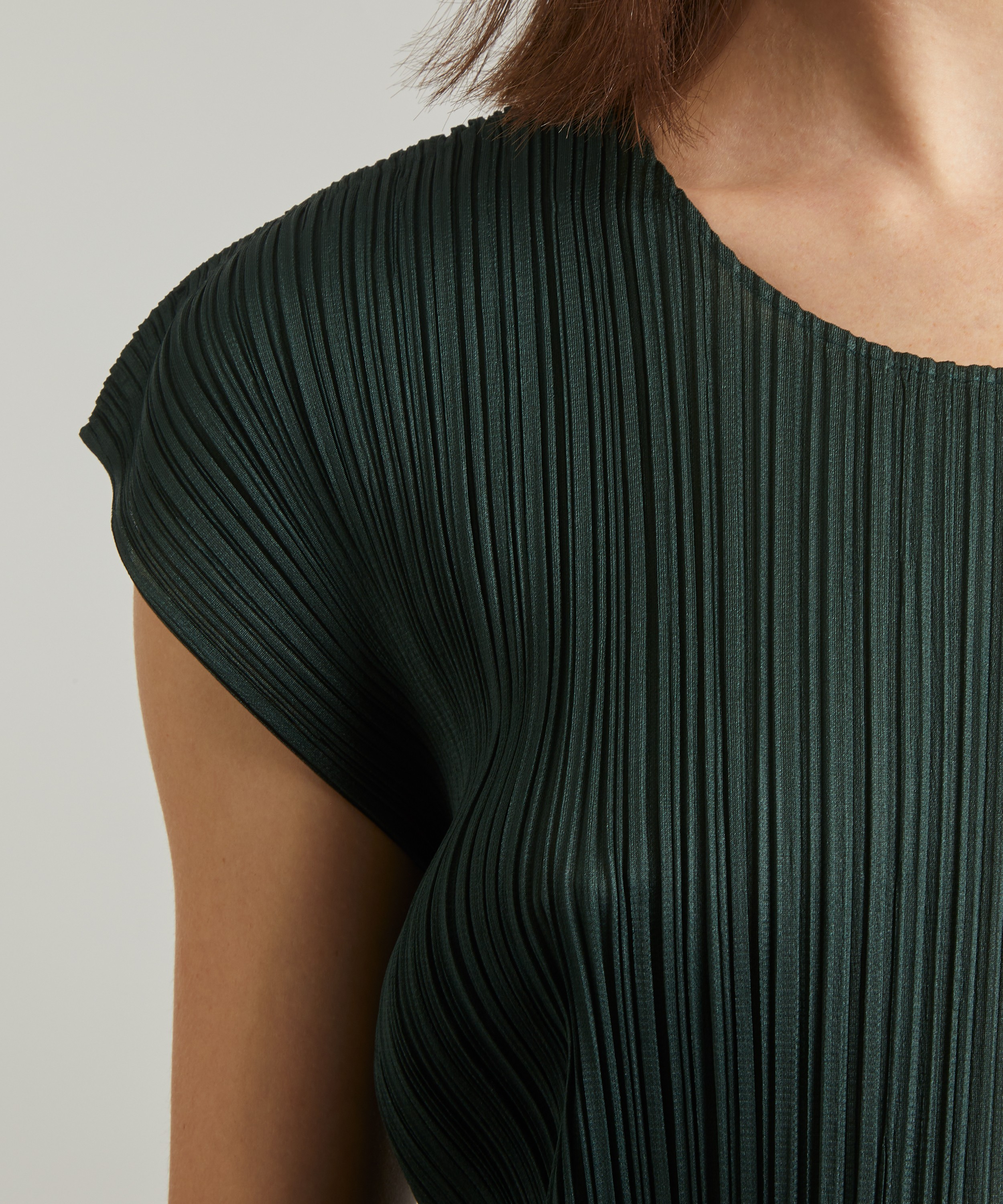 Pleats Please Issey Miyake July Scoop-Neck Pleated T-Shirt - Green