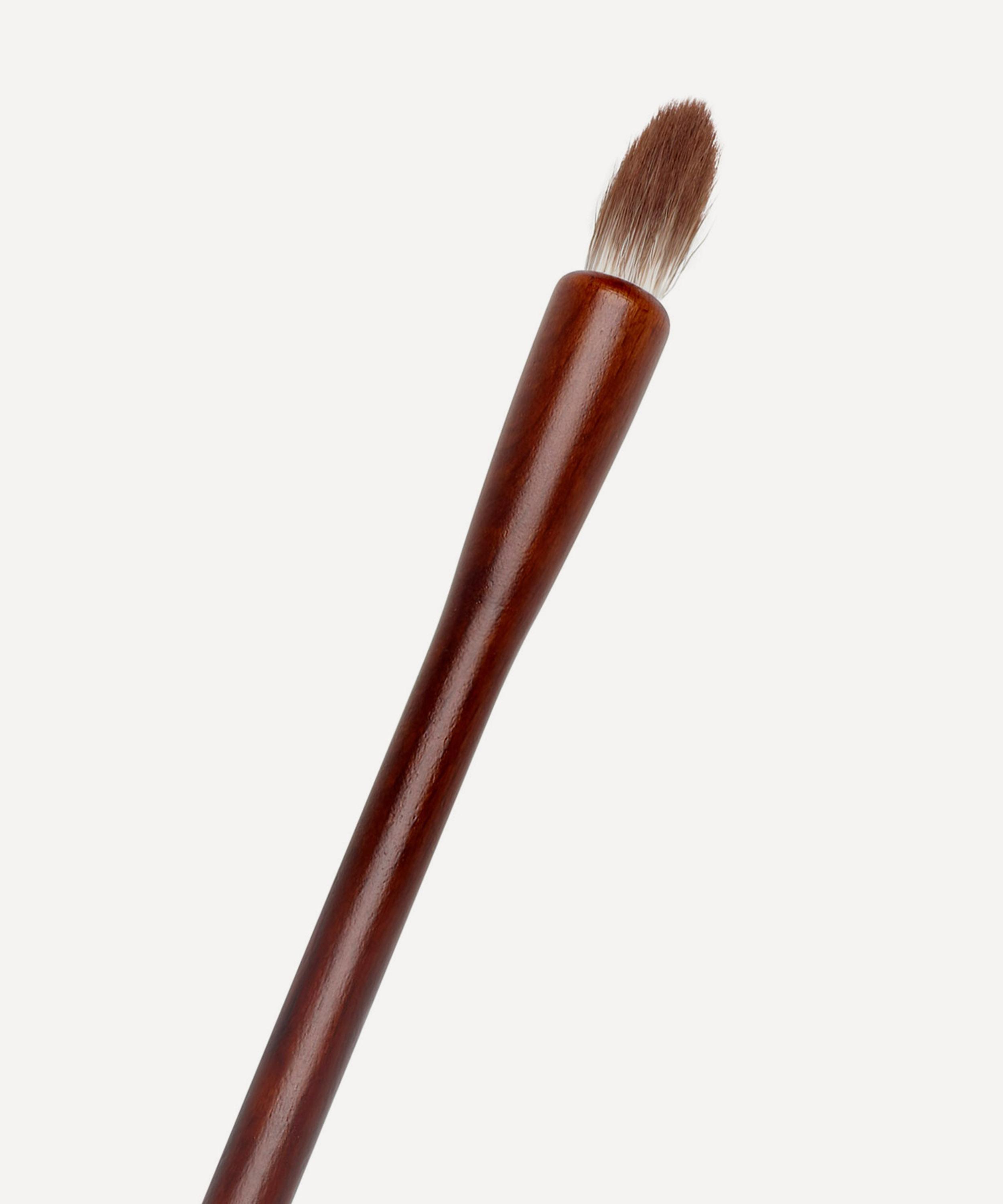 La Bouche Rouge Paris - Eyeshadow Blender Brush image number 1