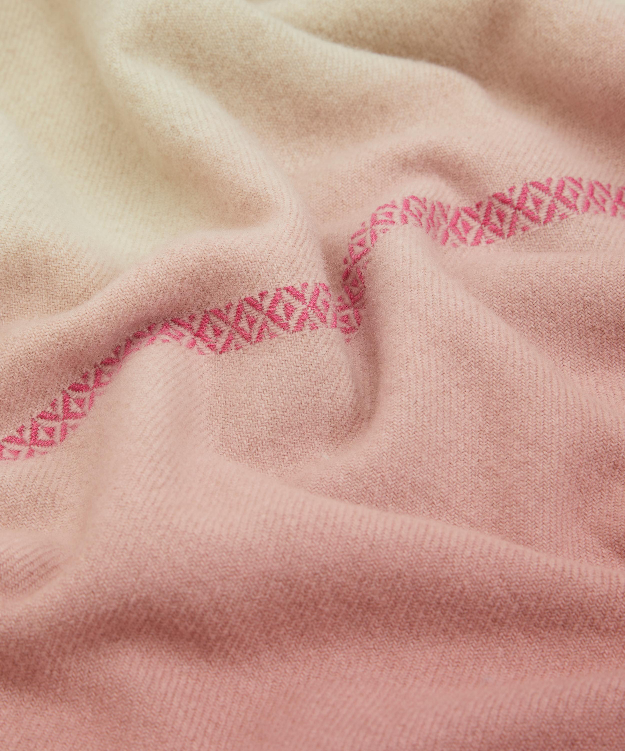 Eda Milano - Dip Dye Wool Throw image number 2