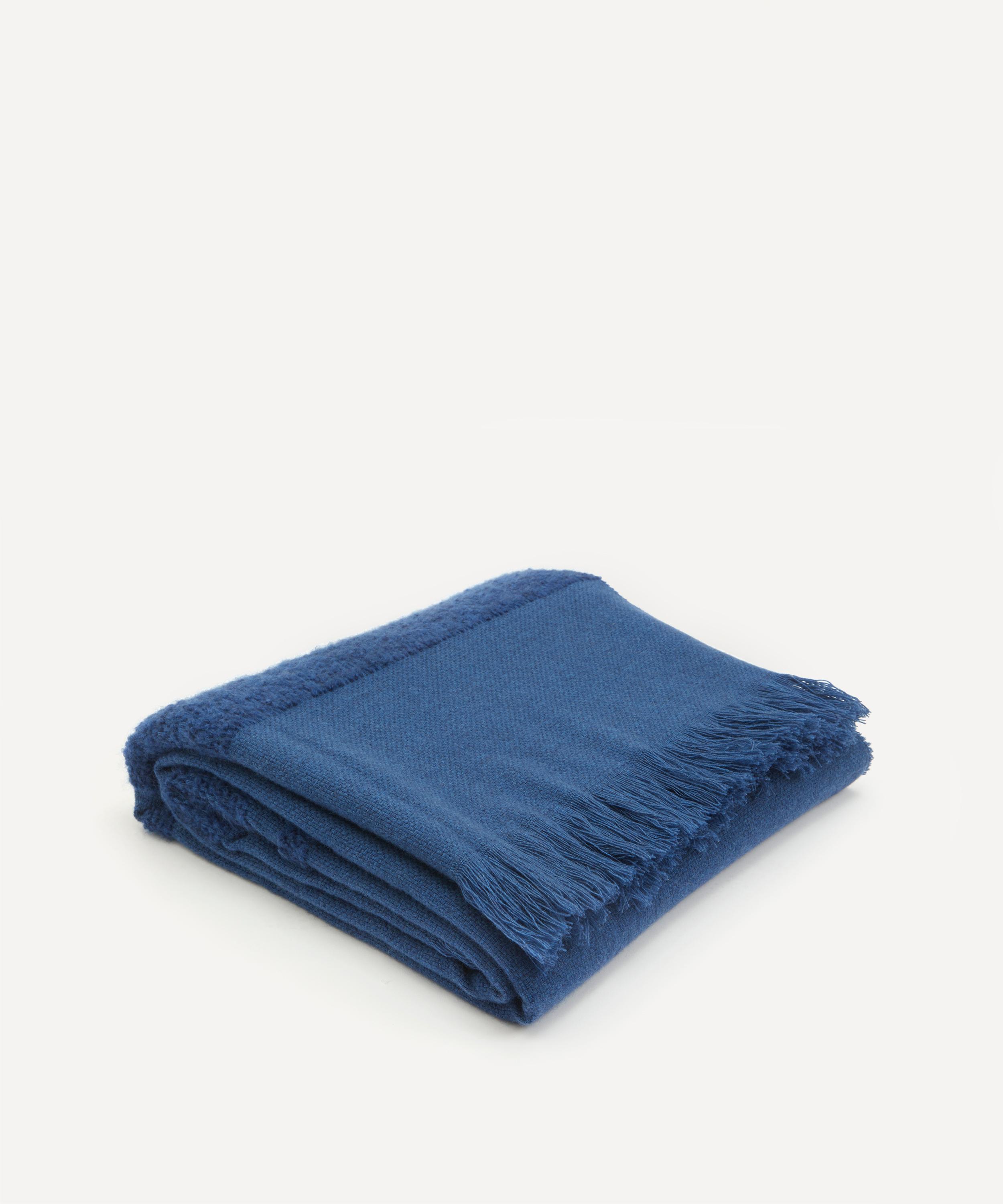 Liberty - Bouclé Bayadera Throw