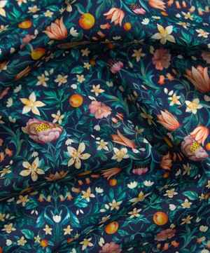 Liberty Fabrics - May’s Orchard Organic Tana Lawn™ Cotton image number 3