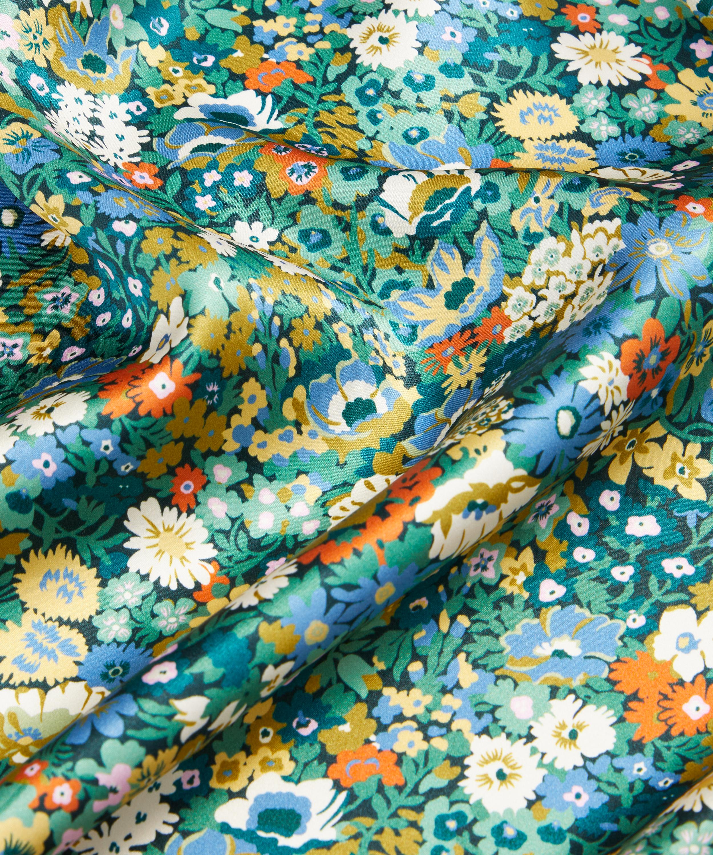 Liberty Fabrics - Thorpeness Silk Satin image number 3