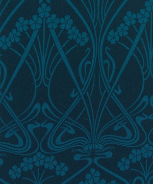Liberty Fabrics - Nouveau Ianthe Crepe de Chine image number 0