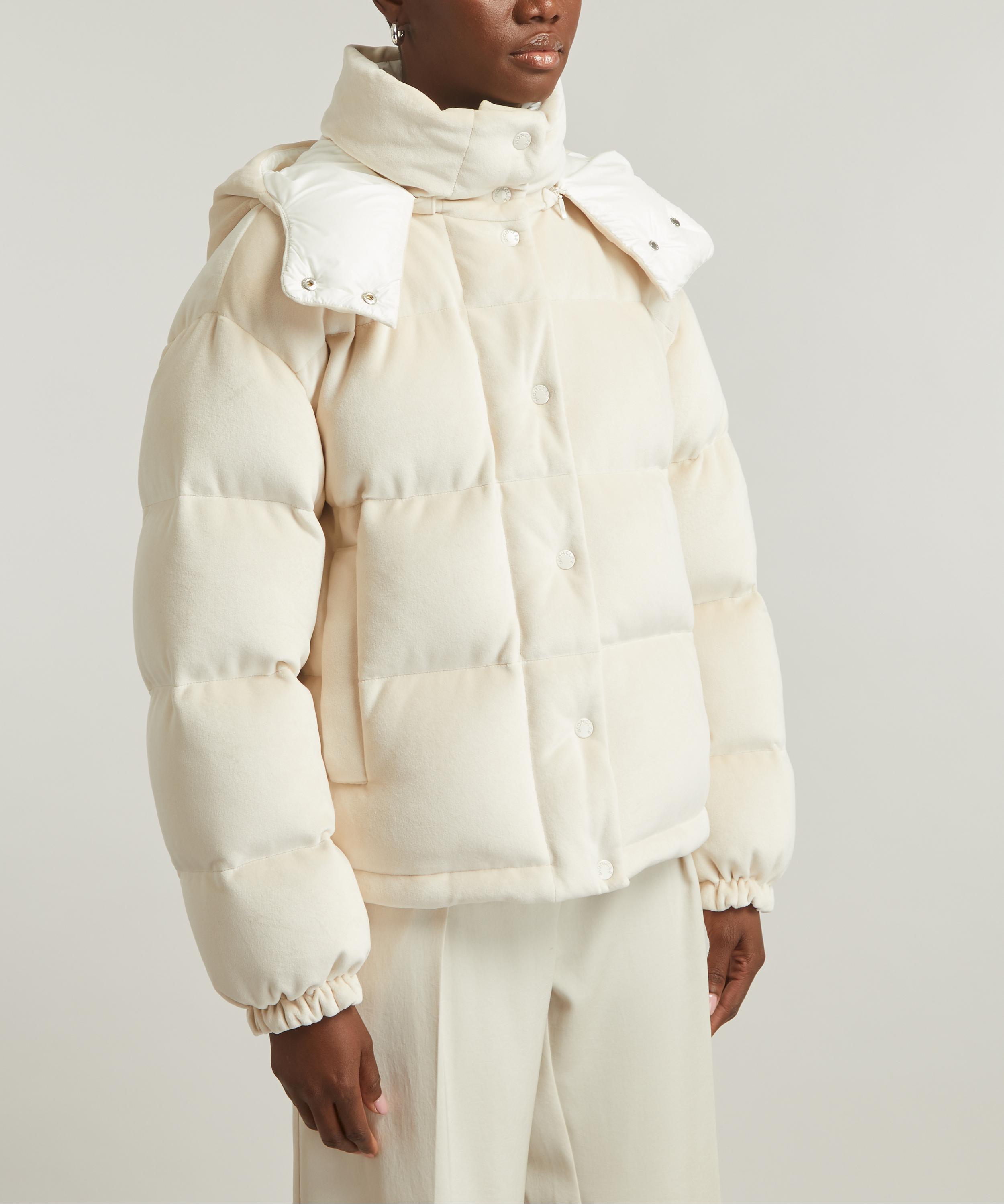 Moncler daos online