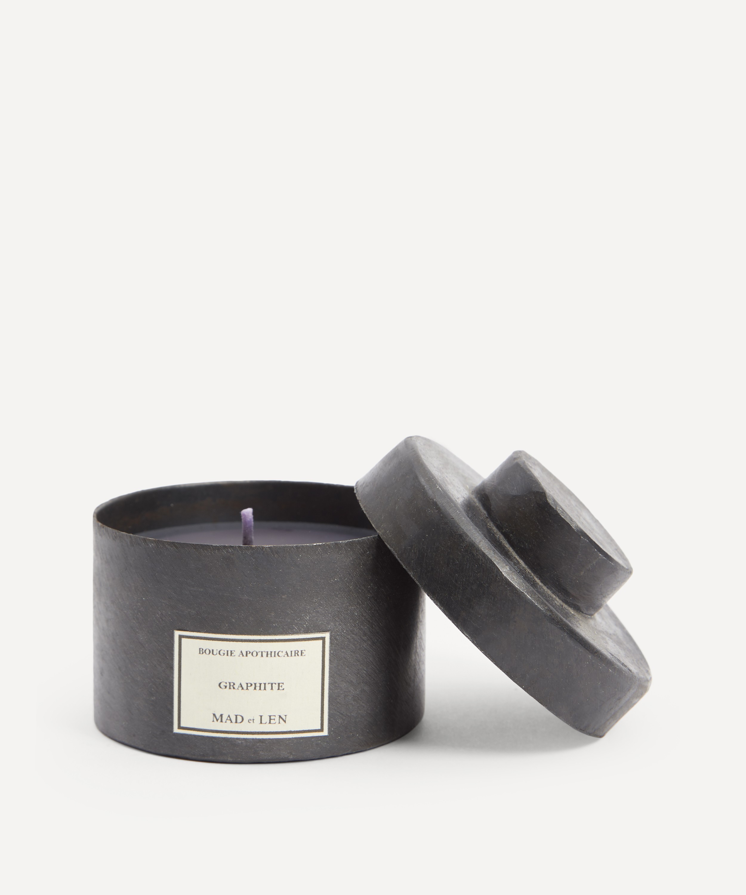Mad et Len - Graphite Scented Candle 370g image number 2