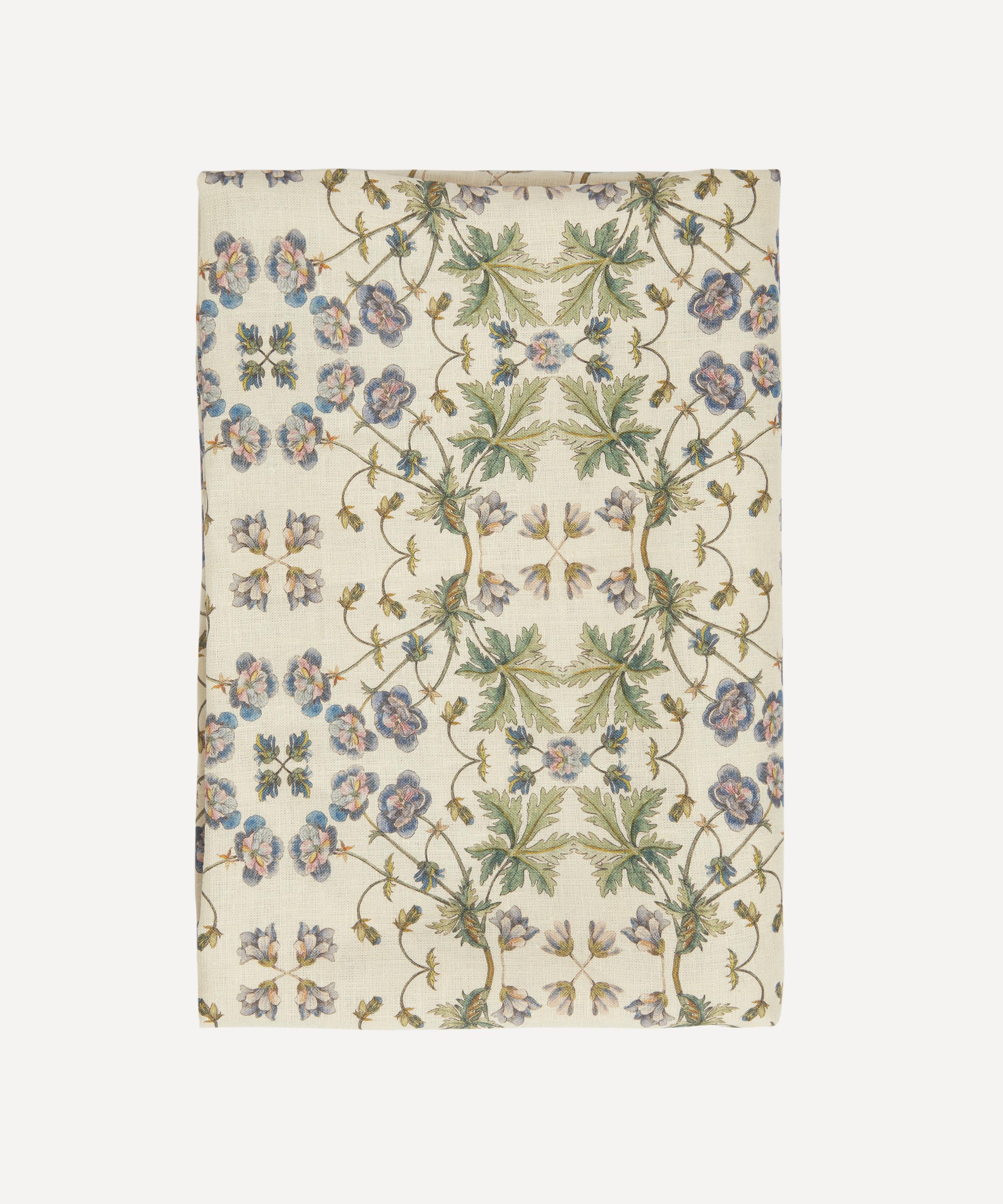 Avenida Home - Purple Poppies 200x150cm Linen Tablecloth image number 0