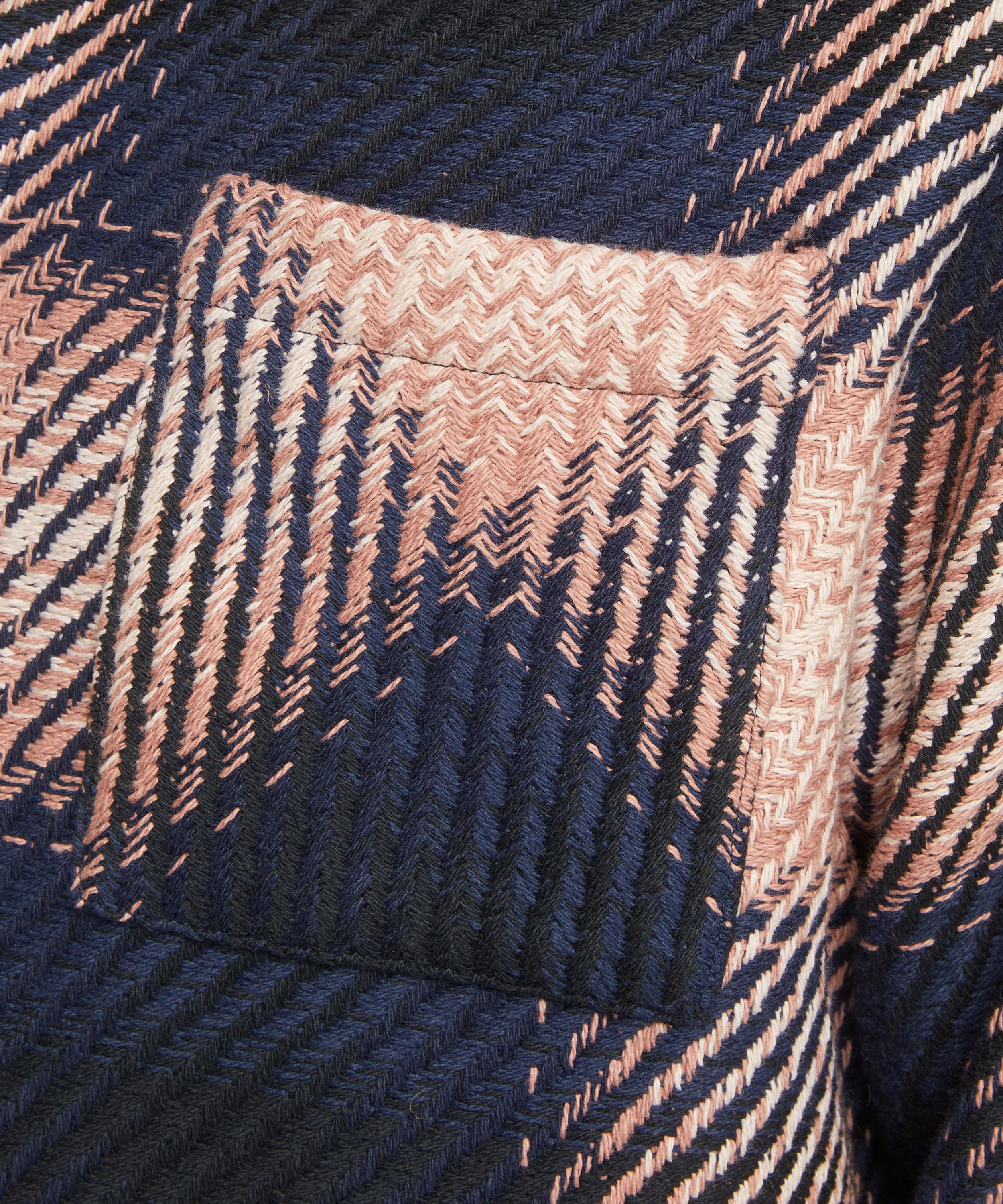 Wax London - Whiting Navy Pink Dusk Chequered Overshirt image number 4