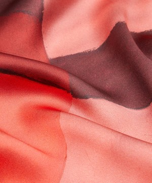 Liberty Fabrics - Orphism Silk Satin image number 3