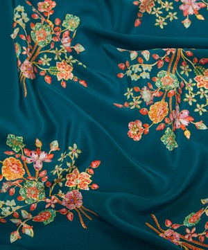 Liberty Fabrics - Fiona’s Bouquet Crepe de Chine image number 3