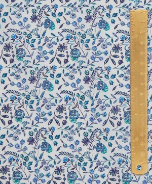 Liberty Fabrics - Sia Rose Cotton Poplin image number 4