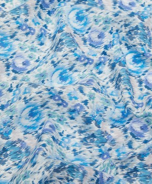 Liberty Fabrics - Dreamy Blooms Cotton Poplin image number 3