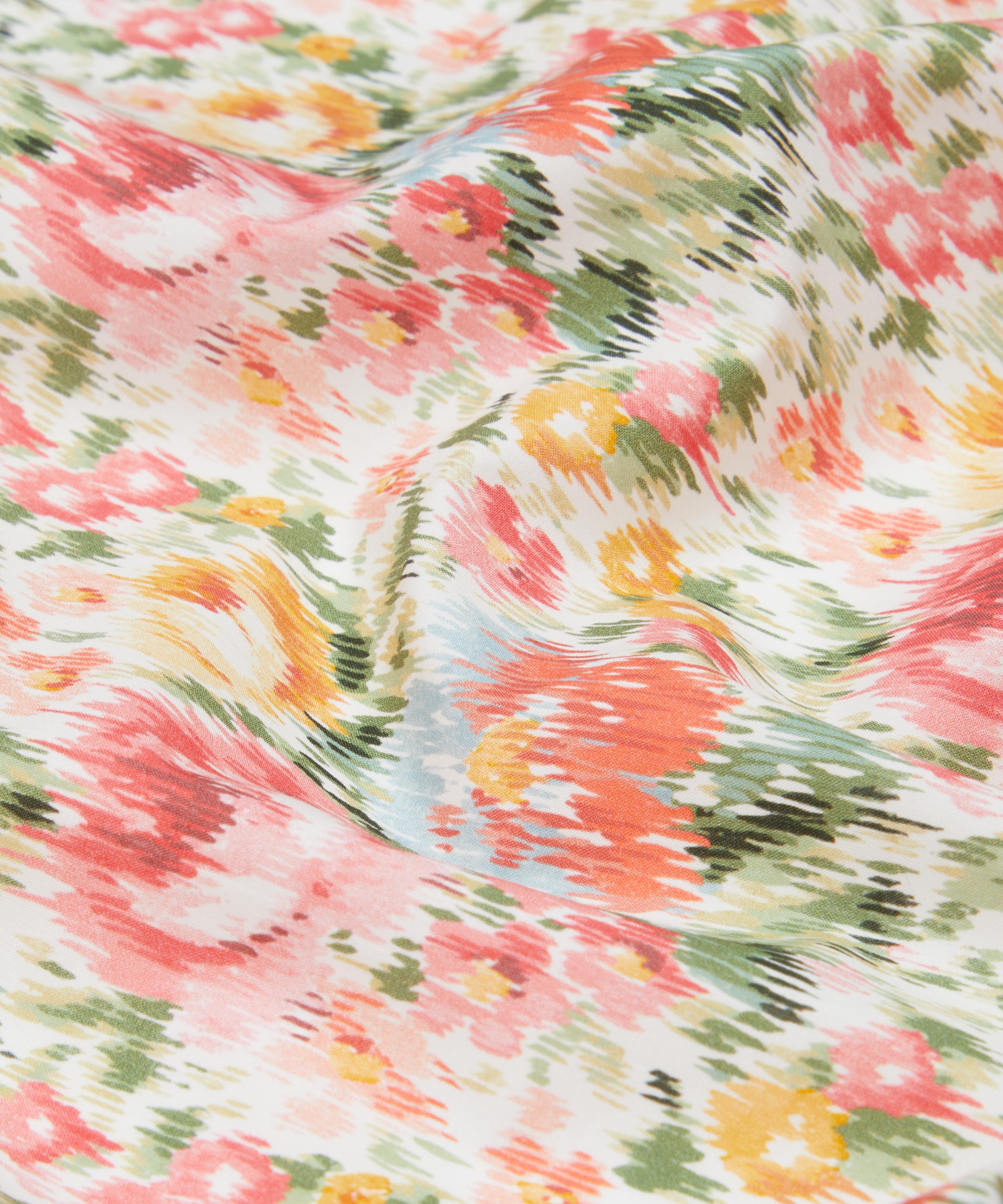 Liberty Fabrics - Dreamy Blooms Cotton Poplin image number 3