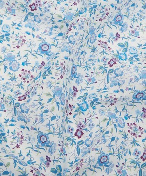 Liberty Fabrics - Merrifield Botanical Cotton Poplin image number 3