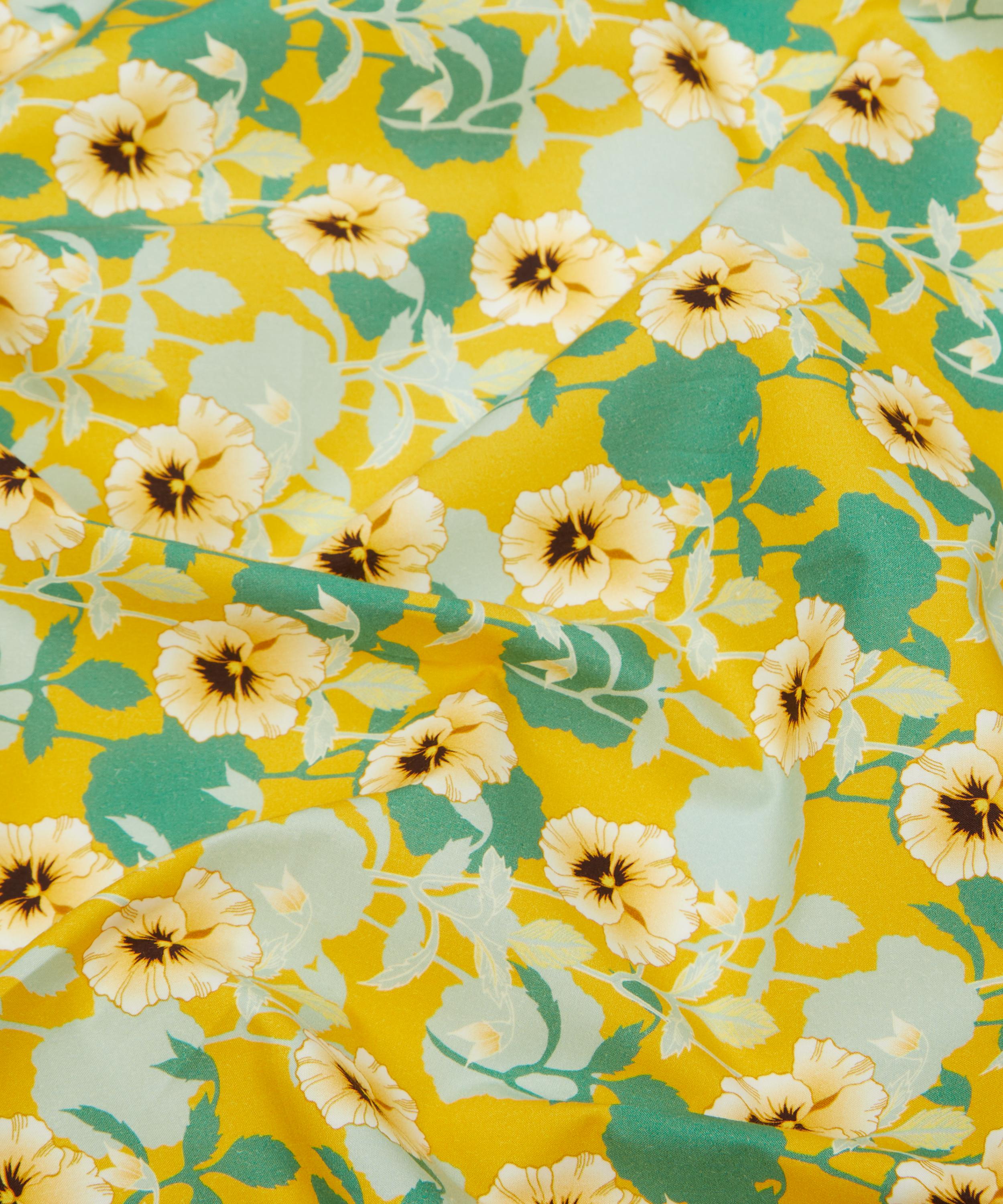 Liberty Fabrics - Pansy Dot Cotton Poplin image number 3