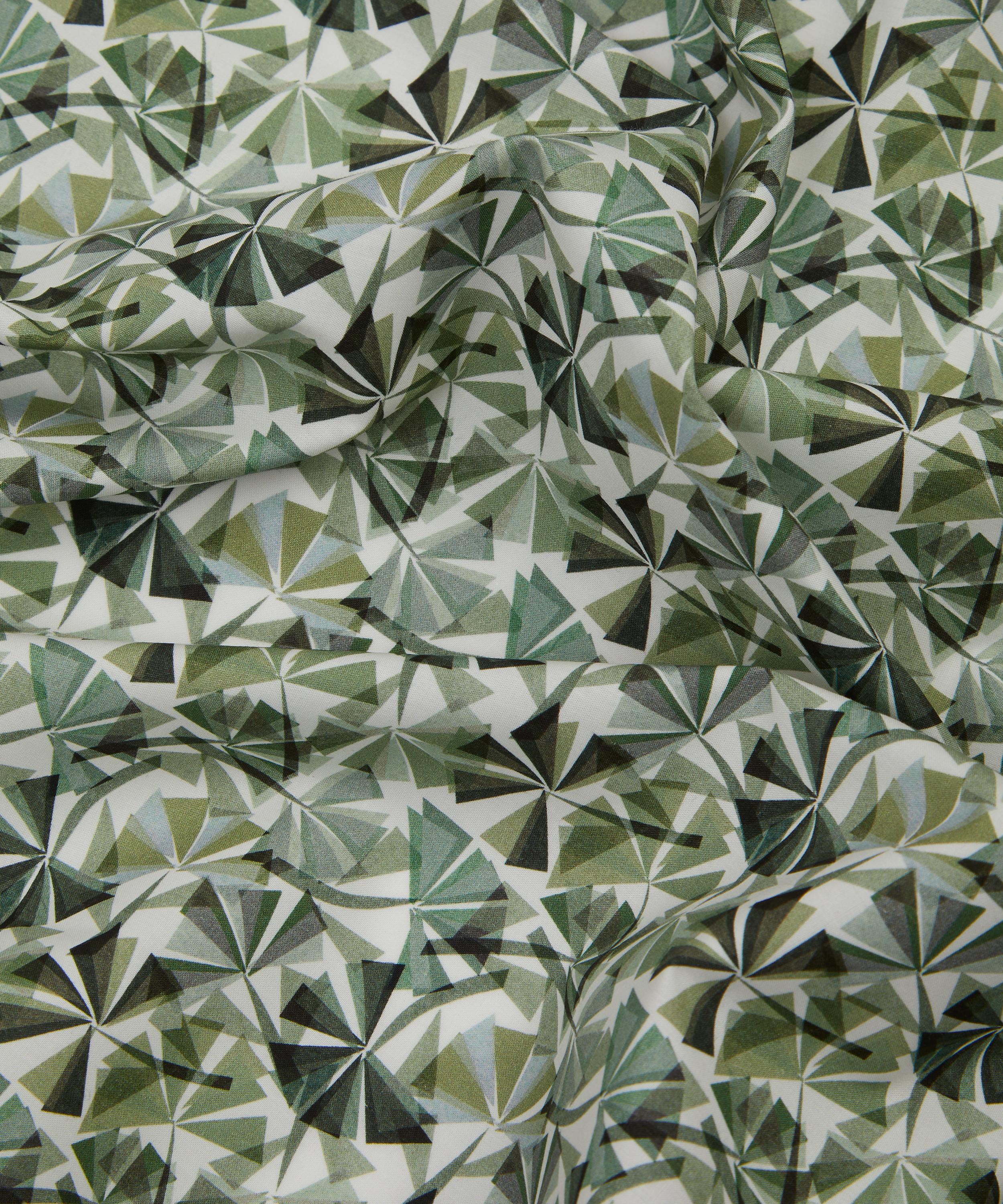 Liberty Fabrics - Prism Petal Cotton Poplin image number 3