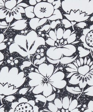 Liberty Fabrics - Margot Mary Tana Lawn™ Cotton image number 0
