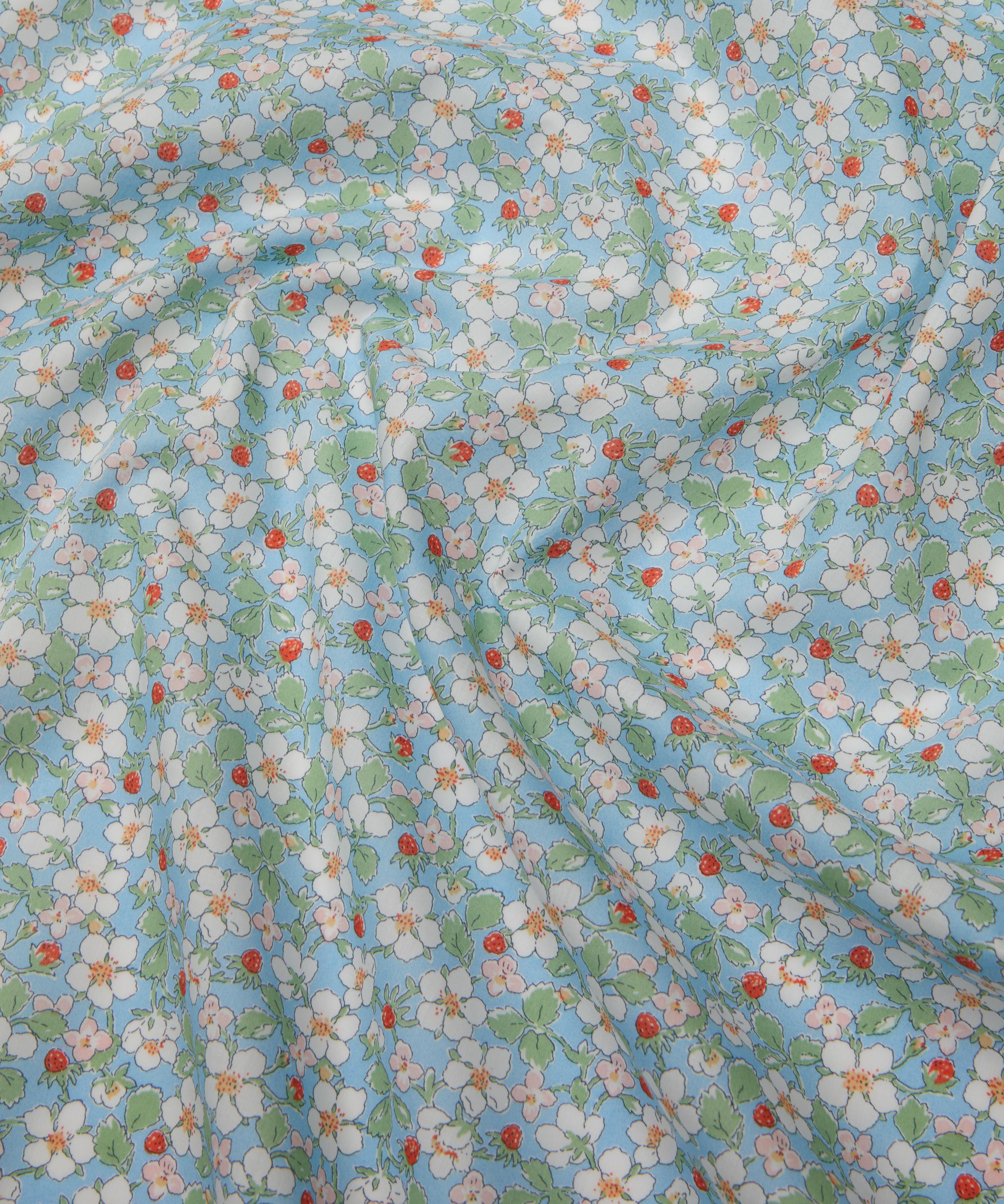 Liberty Fabrics - Paysanne Blossom Tana Lawn™ Cotton image number 3