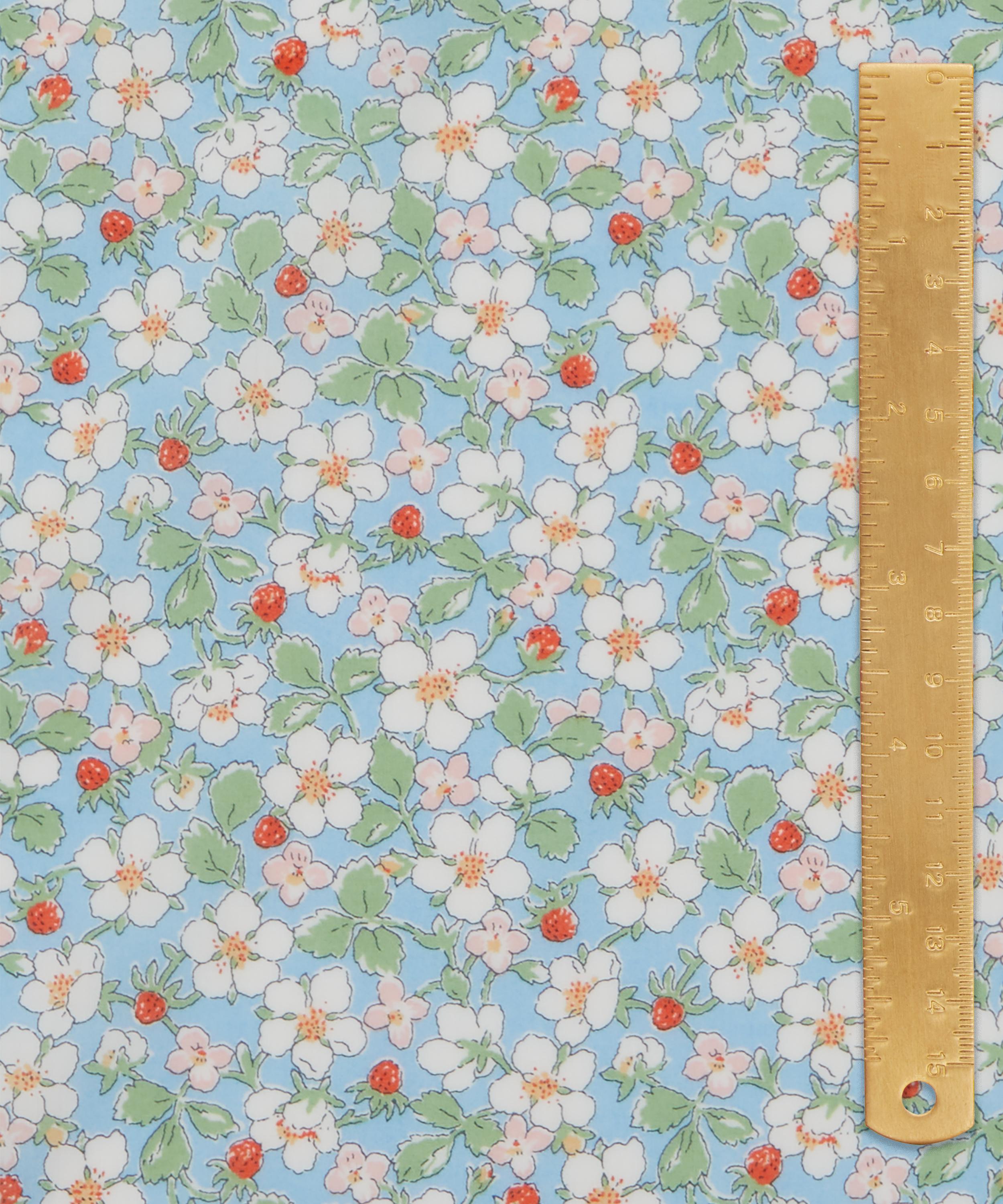 Liberty Fabrics - Paysanne Blossom Tana Lawn™ Cotton image number 4