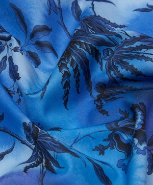 Liberty Fabrics - Madder Chintz Tana Lawn™ Cotton image number 3