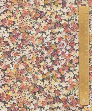 Liberty Fabrics - Arrietty Violet Tana Lawn™ Cotton image number 4