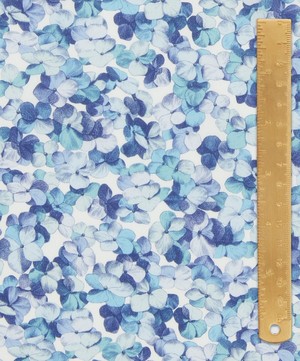 Liberty Fabrics - Hilary Ann Tana Lawn™ Cotton image number 4