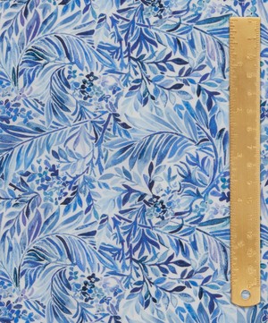 Liberty Fabrics - Wallace Garden Tana Lawn™ Cotton image number 4