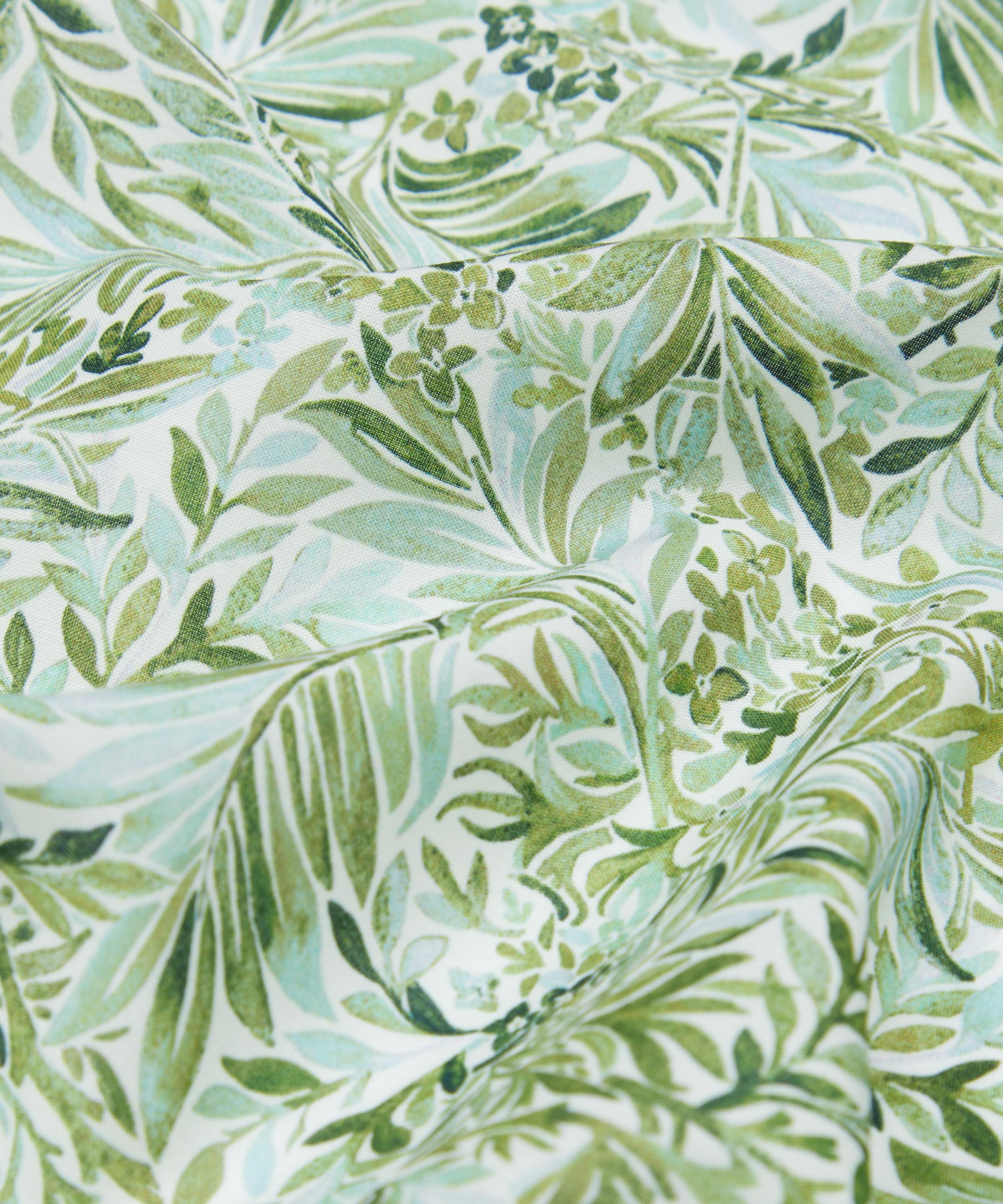 Liberty Fabrics - Wallace Garden Tana Lawn™ Cotton image number 3